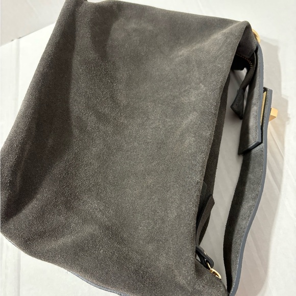 Beautiful Claudia Firenze Charcoal Gray Suede Arm, Shoulder or Crossbody Bag. - Picture 2 of 16